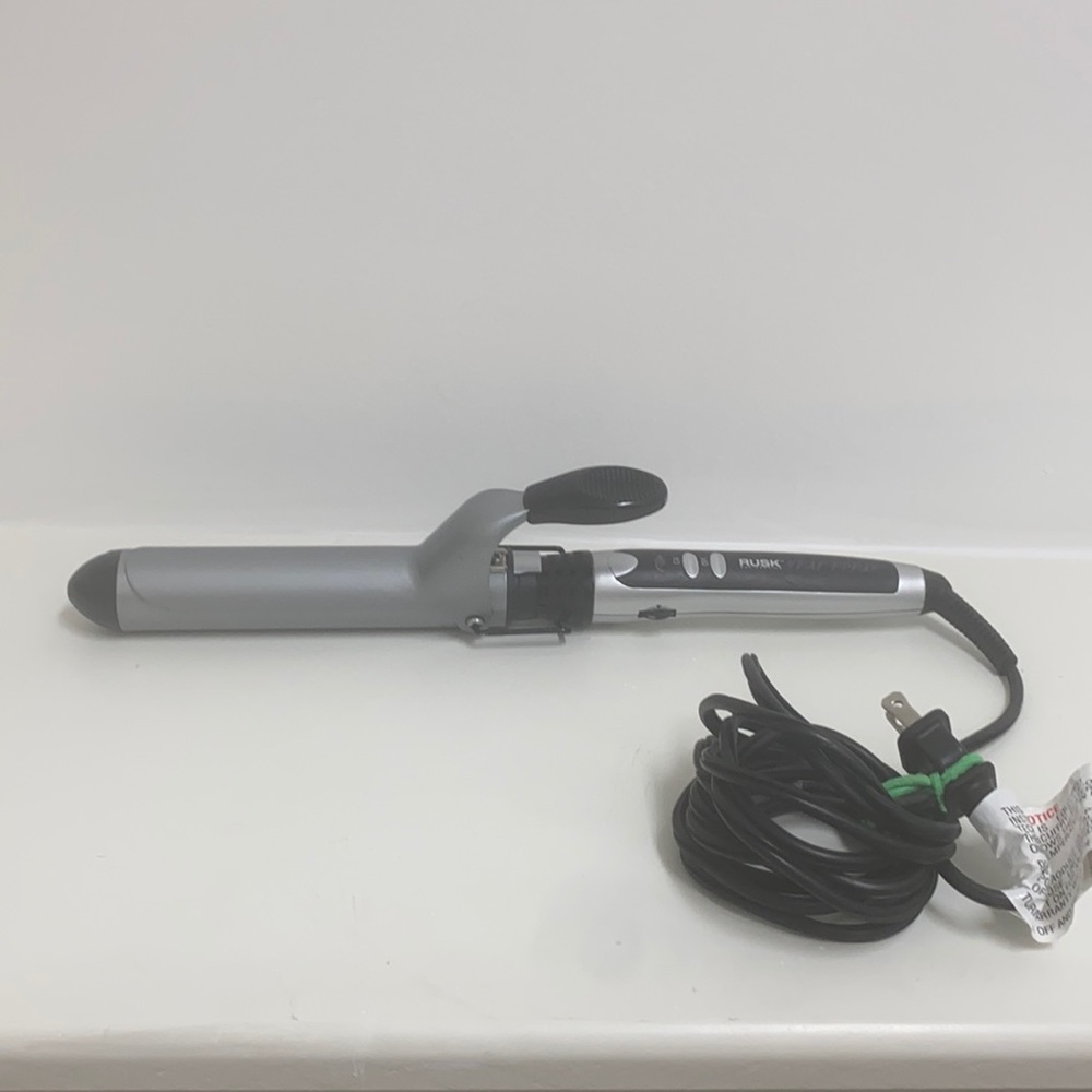 Rusk heat curler